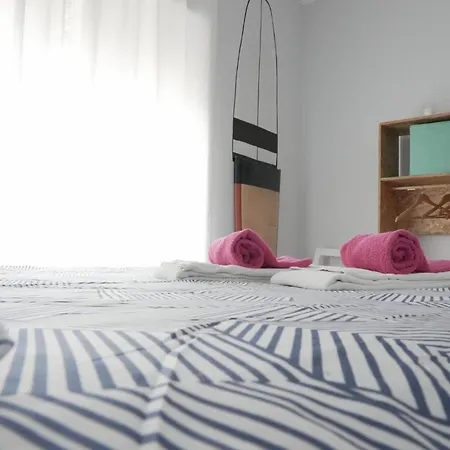 Espinho Surf House Hostel